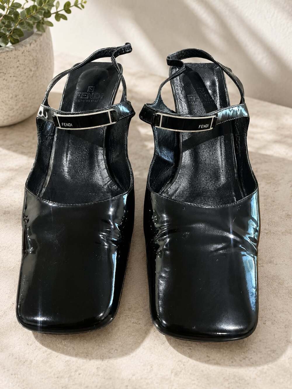 Fendi Black Patent Leather Slingback Kitten Heels Pumps Italy EU 37.5 Logo